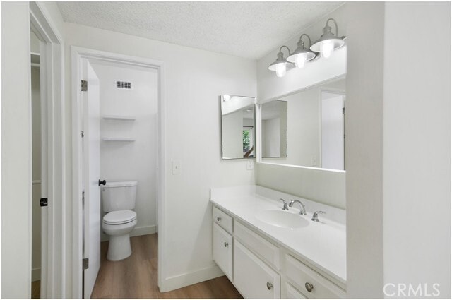 Building Photo - 1110 Redding Ave