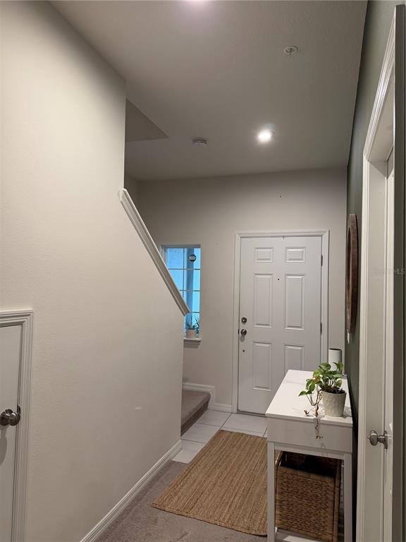 Building Photo - 10597 Salt Grove St