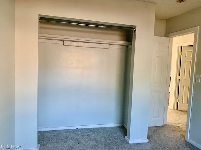 Building Photo - 2047 20th St SW