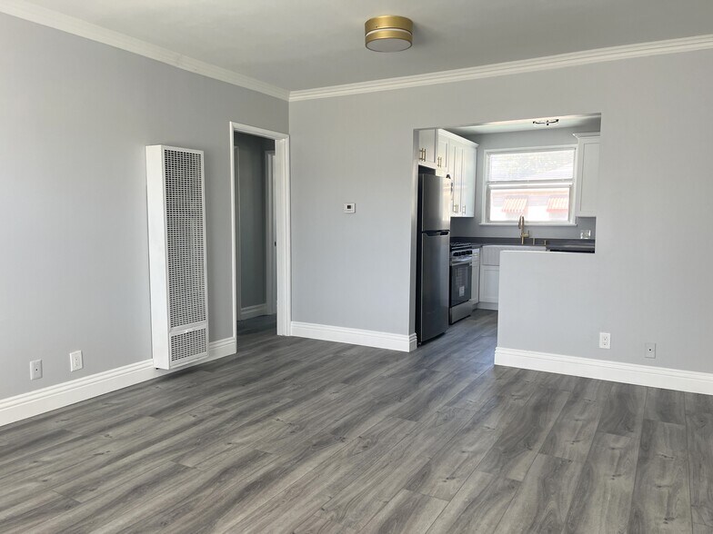 Building Photo - 5444 Colfax Ave