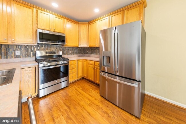 Building Photo - 1605 Potomac Greens Dr