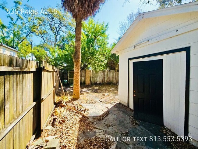 Building Photo - 535 Paris Ave S