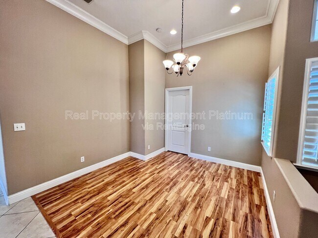 Building Photo - 5705 E Erin Ave