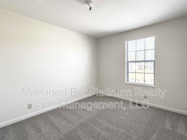 Building Photo - 1603 Minglewood Dr