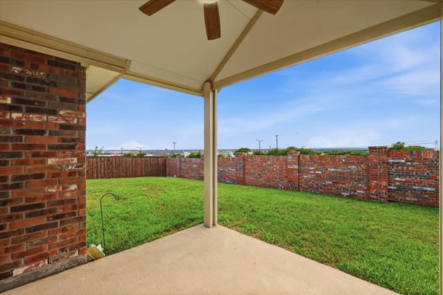 Building Photo - 2825 Saddlebred Trail