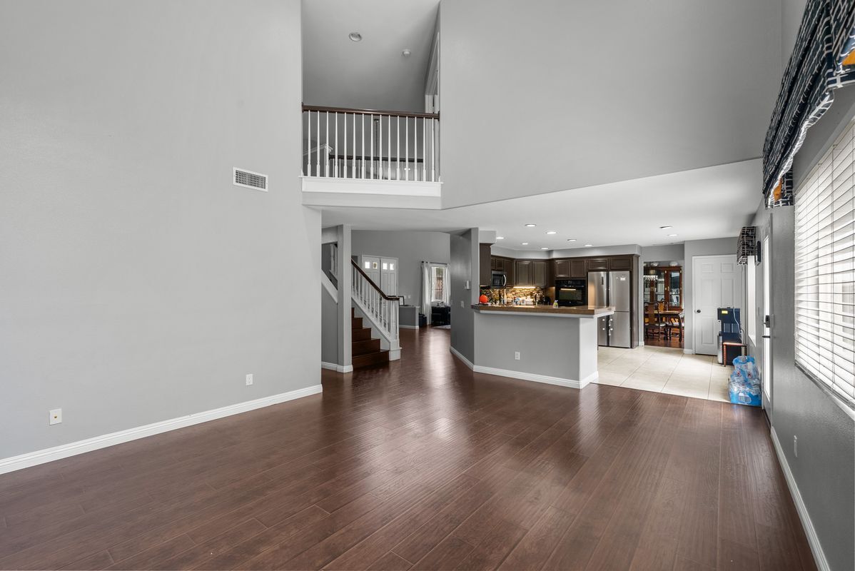 Building Photo - 26426 Cardinal Dr