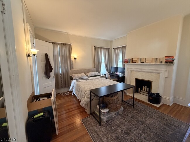 Building Photo - 2 Prospect Ave