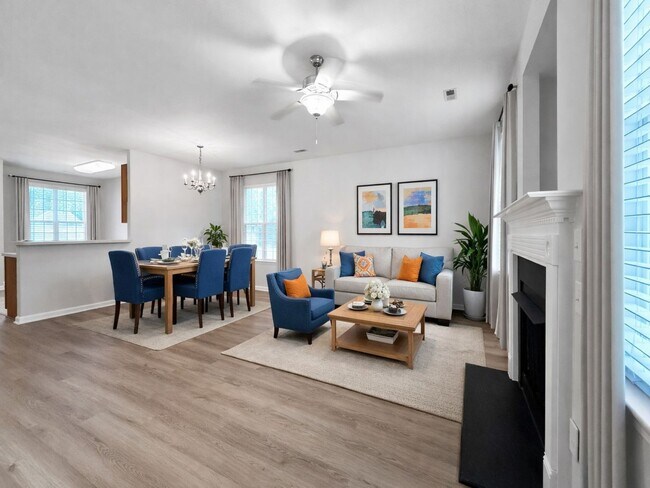 Building Photo - WITH 13 month lease NO RENT PAYMENT ON SECOND MONTH'S RENT !! Beautiful 3BR 2.5BA Townhome w/ Fen...