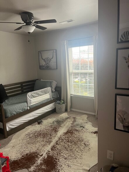 Bedroom 1 - 2002 Claybourne Ct