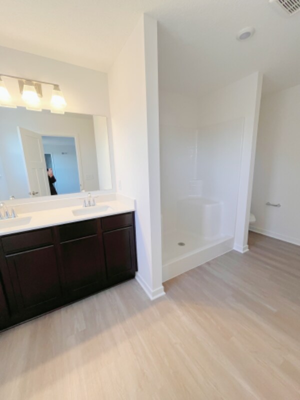 Building Photo - 1630 Lewes Castle Dr