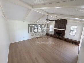 Building Photo - 6508 Drexel Rd