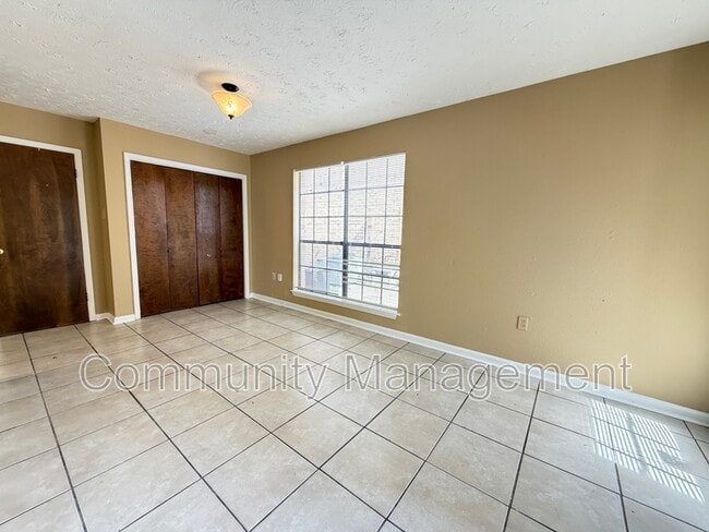 Building Photo - 5293 S Brightside View Dr