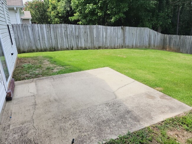 Building Photo - 5295 Cottage Ln