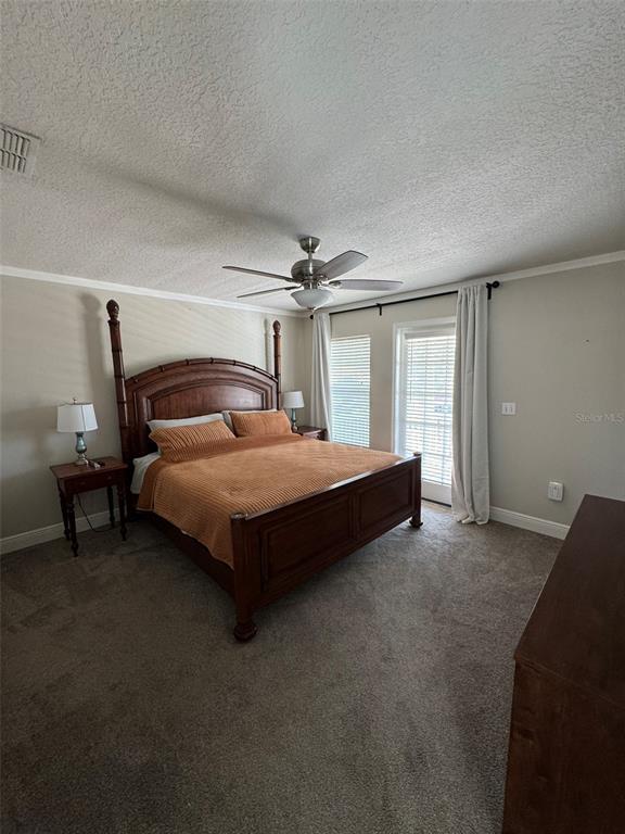 Building Photo - 2117 W Spruce St