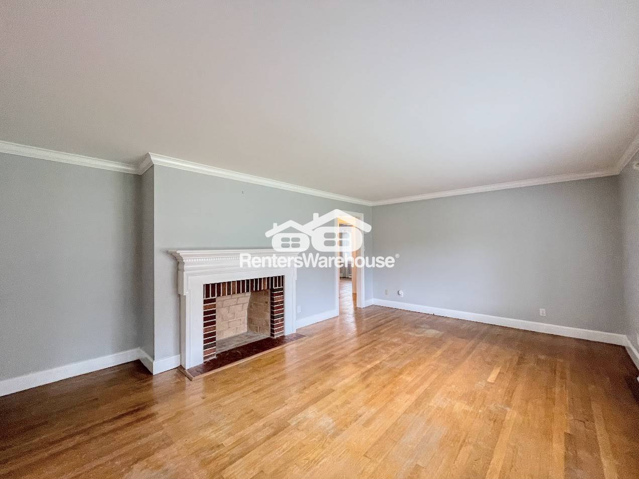 Building Photo - 3305 Camellia Dr