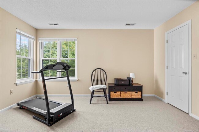 Building Photo - 103 The Arbors