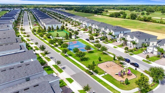 Building Photo - 877 Ocean Course Ave