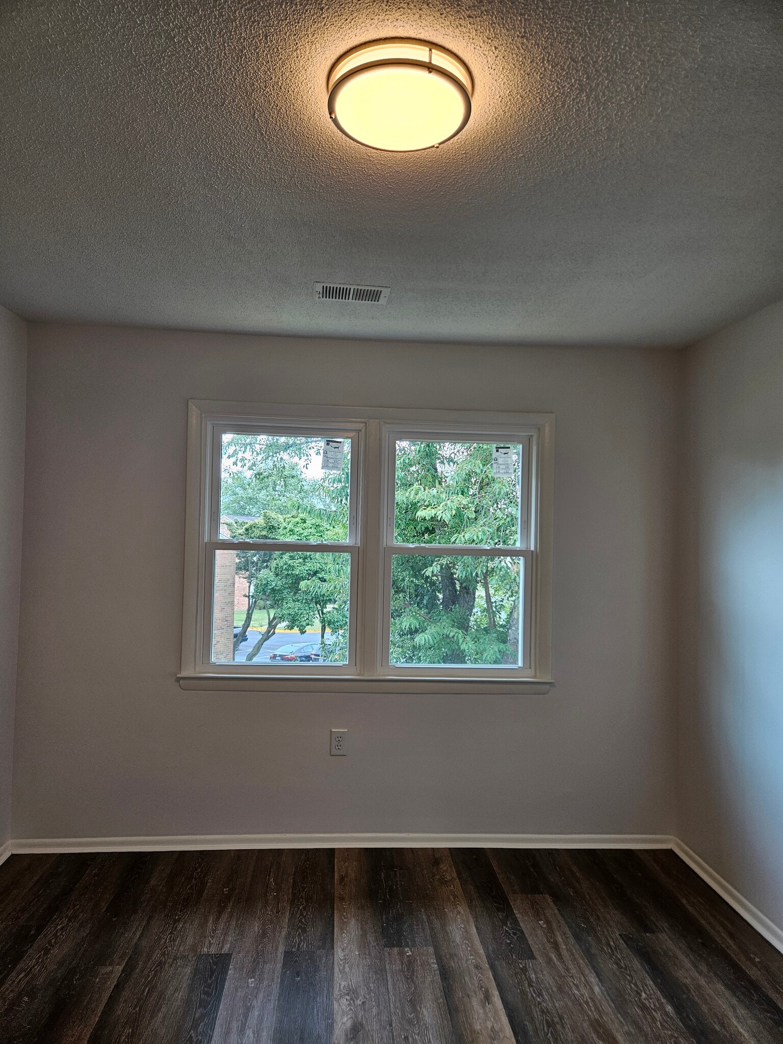 Building Photo - 6322 Bentham Ct