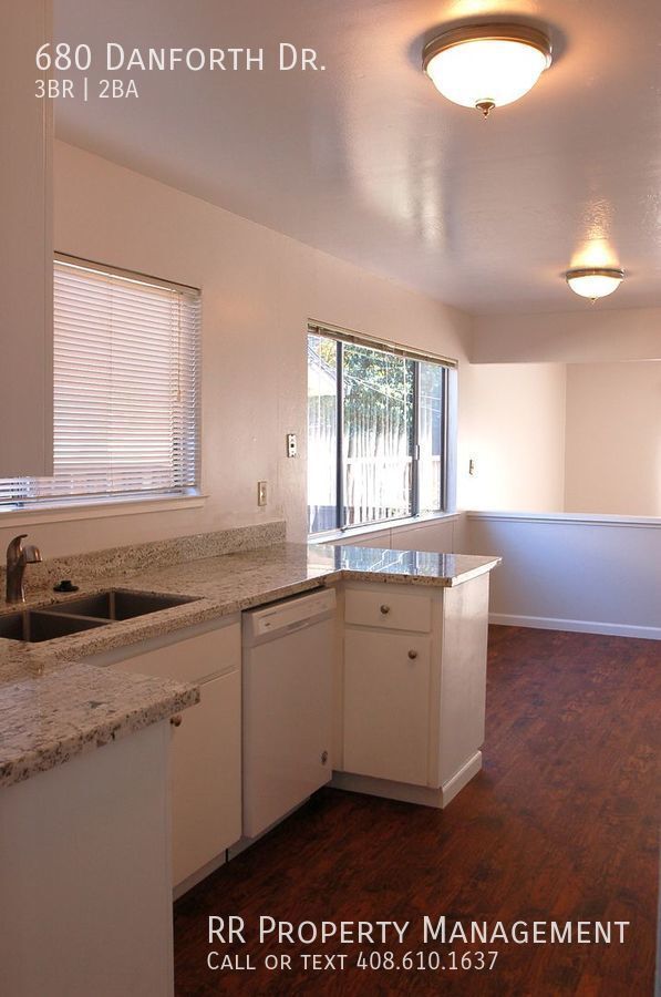 Building Photo - Well Maintained Sunnyvale Duplex!