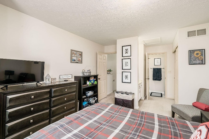 Building Photo - 3362 Eastwoodlands Trail