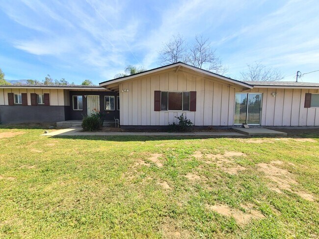 Building Photo - 13195 Bryant St