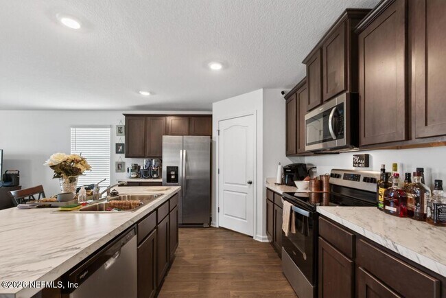 Building Photo - 12655 Cucumber Tree St