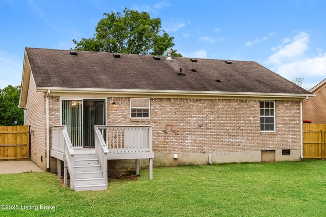 Building Photo - 277 Drake Dr