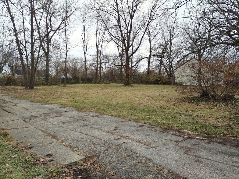 Building Photo - 4318 Nevada Ave