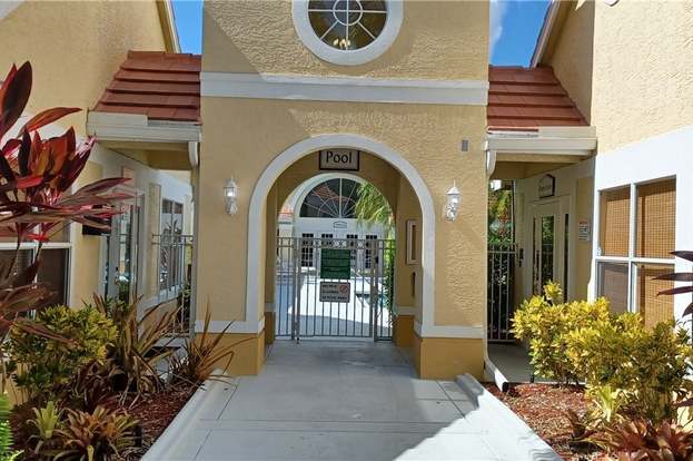 Building Photo - 12591 Equestrian Cir