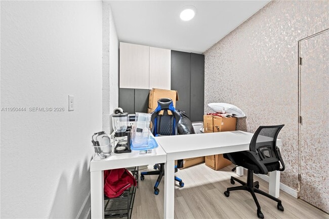 Building Photo - 25557 SW 109th Ave