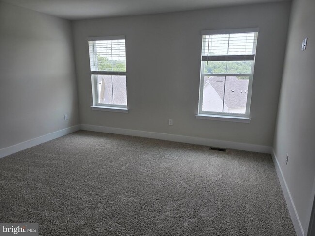 Building Photo - 180 Sioux Lp