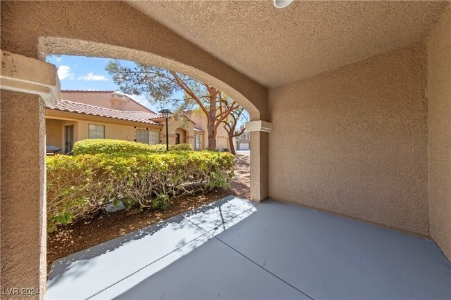 Building Photo - 7265 Sheared Cliff Ln