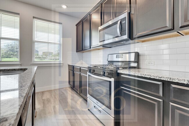 Building Photo - 7508 Chesapeake Rail Ln