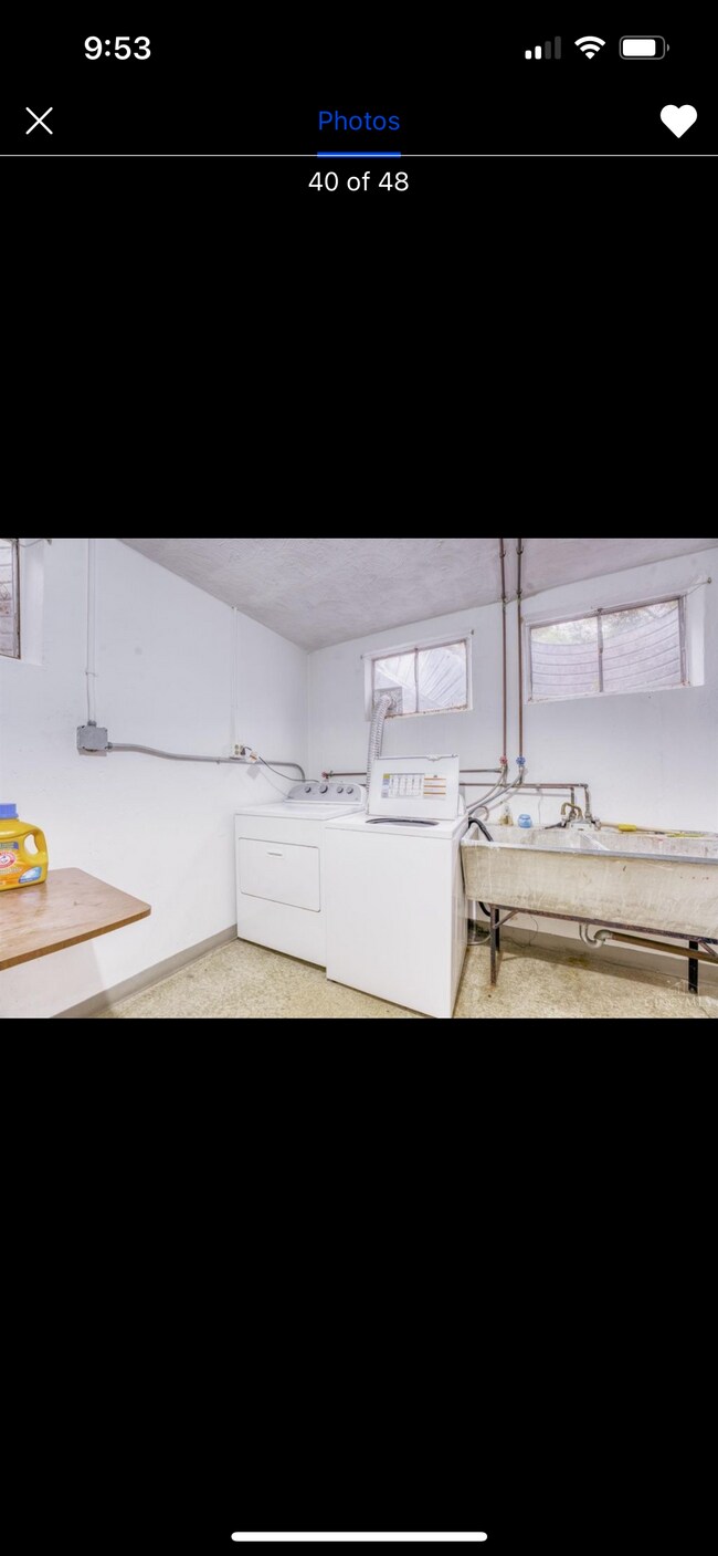 Building Photo - 680 Overland St