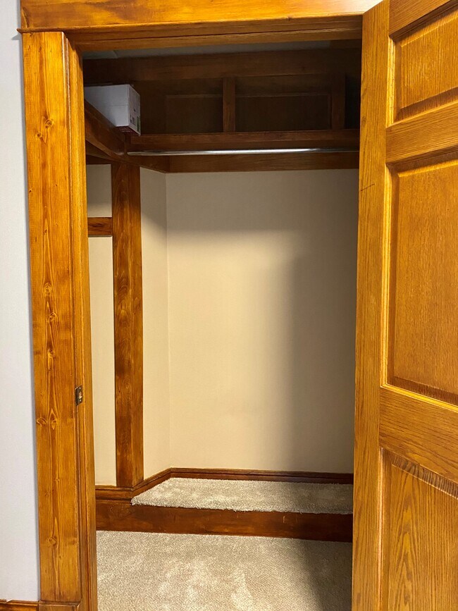 2nd Bedroom - 992 Arcade St