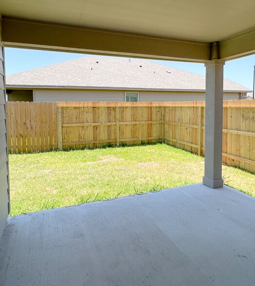 Building Photo - 7538 Breese Ln