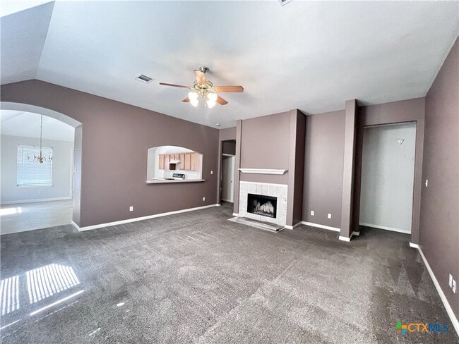 Primary Photo - 347 Meadow Park