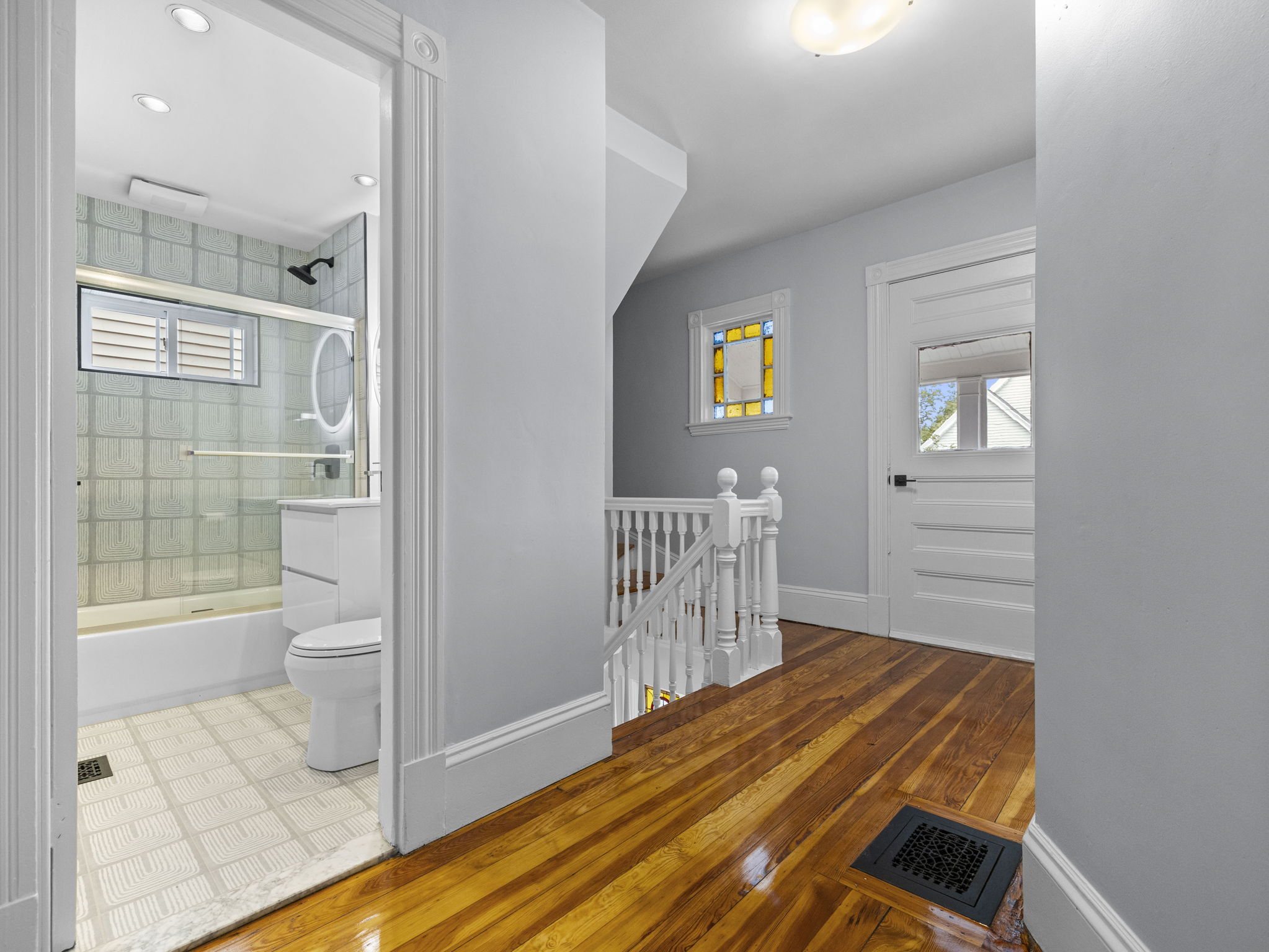 Building Photo - 39 Hancock St