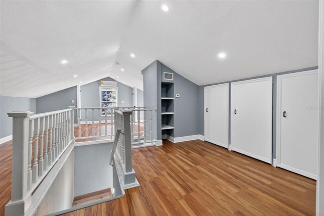 Building Photo - 2835 W Shelton Ave