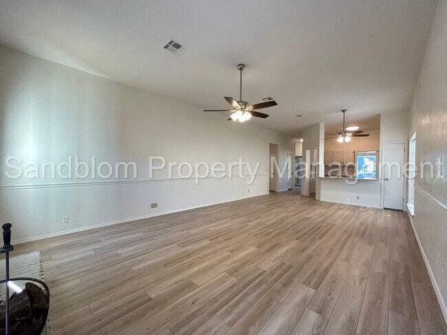 Building Photo - For Lease | South Tulsa - Union Schools | $1800 Rent