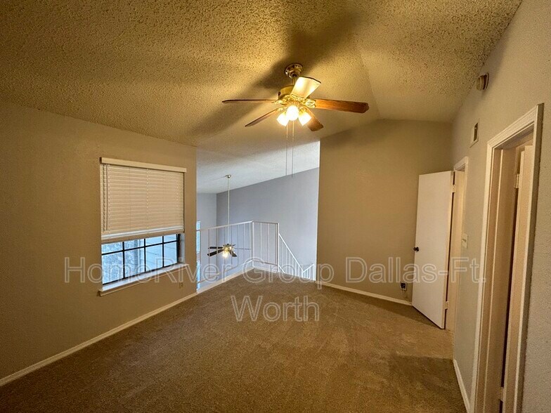 Building Photo - 4748 Old Bent Tree Ln