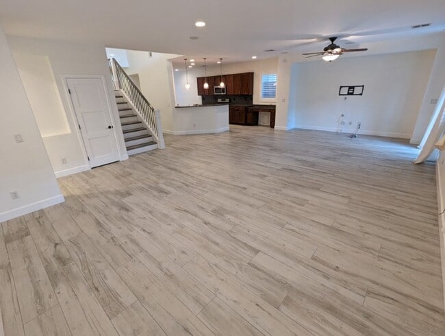 Building Photo - 8213 Fowler Falls Ct