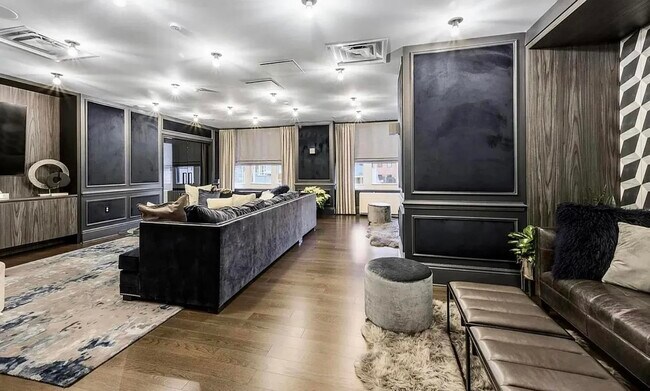 Building Photo - 88 Morgan St