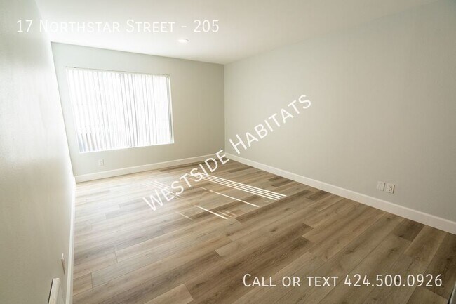 Building Photo - 17 Northstar St