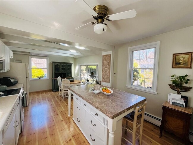 Building Photo - 109 Rogers Ave