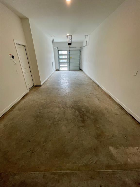 Building Photo - 16518 Amber Patina Ln