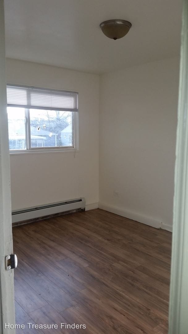 Building Photo - 1869-1887 W Mosier Pl