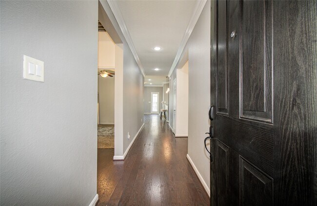 Building Photo - 18707 Naples Ridge Ct