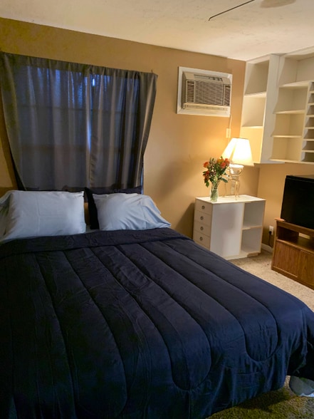 Building Photo - 37 Plumage Ln