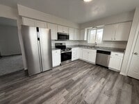 Building Photo - 6233 43rd St SW